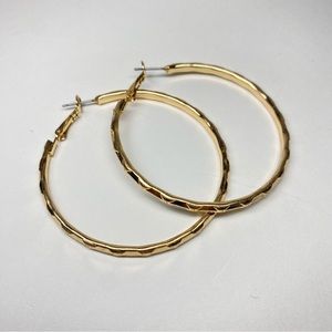 NWOT Gold Tone Hoop Earrings